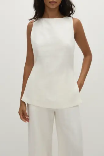 The Ease Top